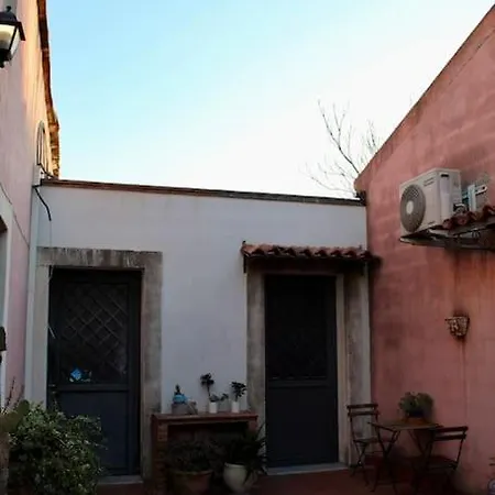 Apartment La Terrazza Nel Cortile Siciliano *
