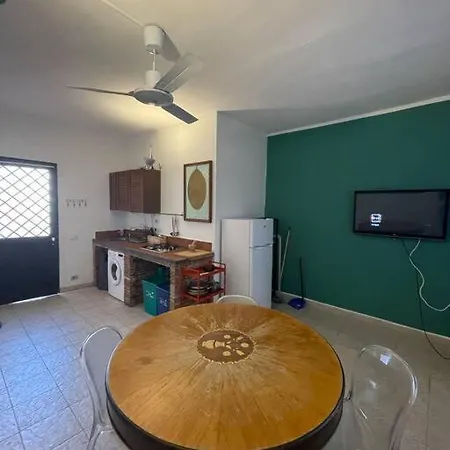 La Terrazza Nel Cortile Siciliano 公寓 *